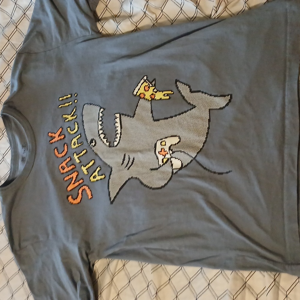 The Children's Place Snack attack shark boy shirt L